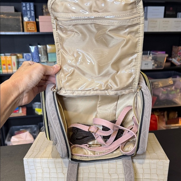 Quilted Gray Makeup Bag with Gold Accents.  Several Pockets With Ample Storage - Picture 4 of 9